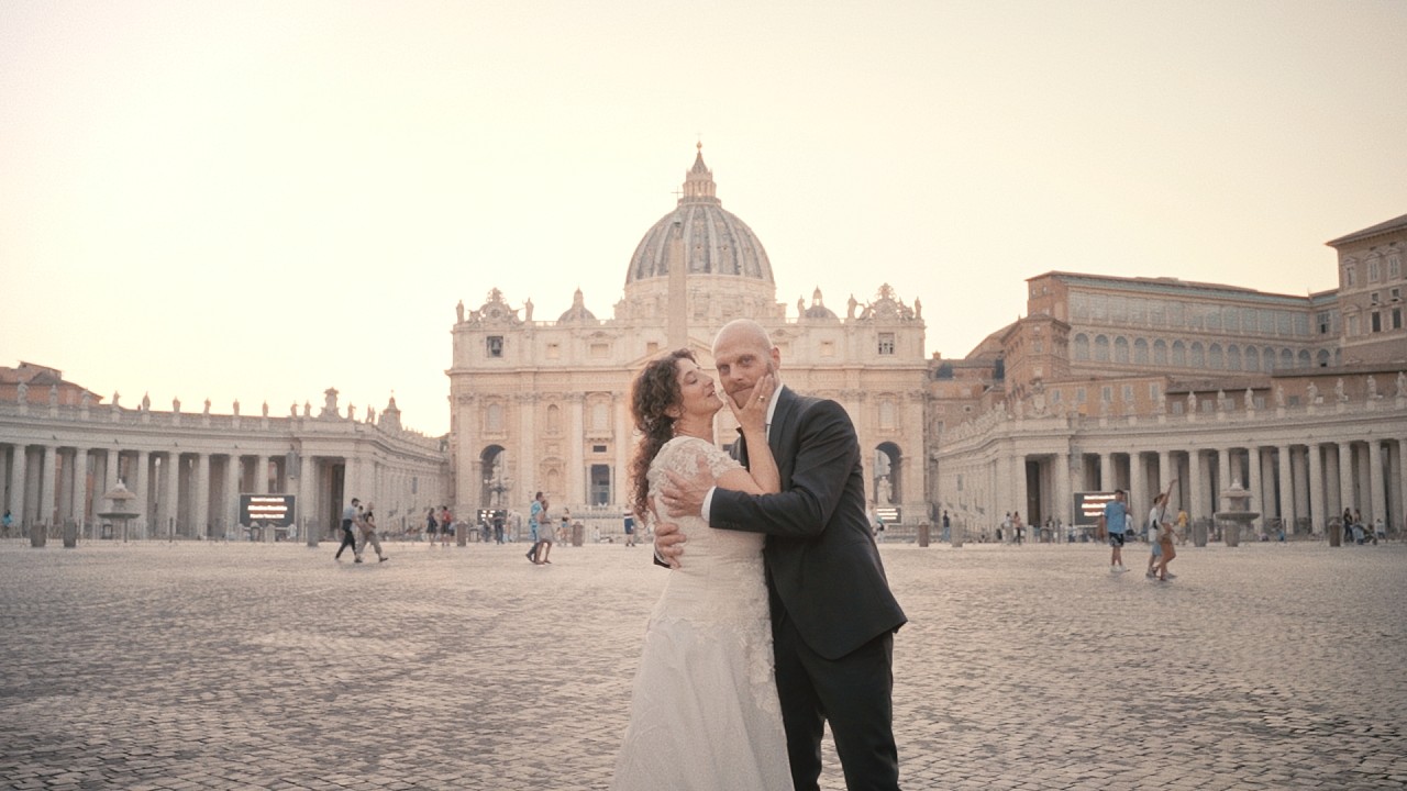 Exciting wedding at the Vatican and Villa Borghese - ROME