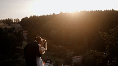 来自 绿山城, 波兰 的摄像师 Caspar Frybezowski - Wedding video full of beautiful emotions | Paula + Mariusz | Bernardowo, drone-video, musical video, wedding