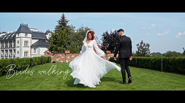 Videograf EDEMstudio photo & video _ din Liov, Ucraina - Brides Walking, filmare cu drona, nunta