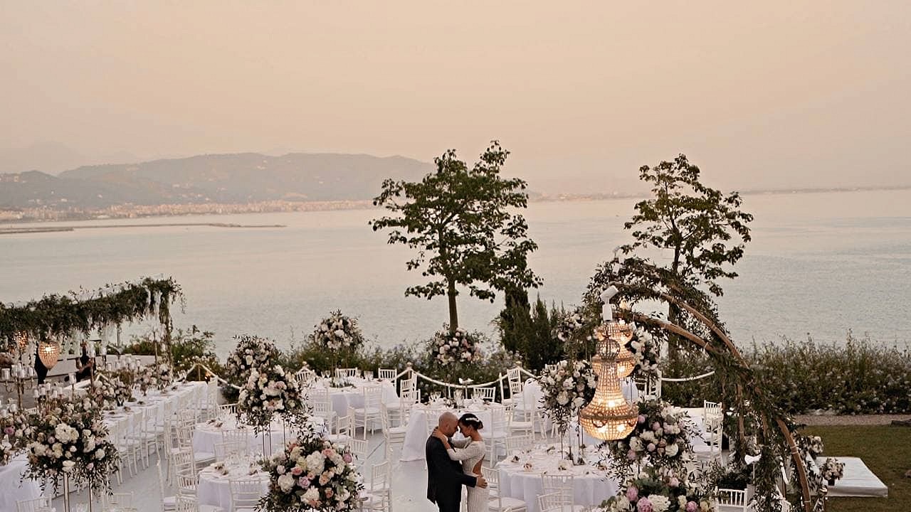 LUXURY CRAZY WEDDING