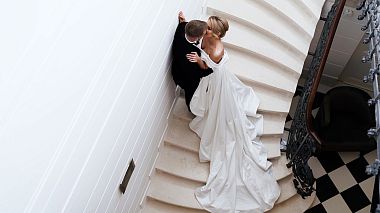 来自 卢布林, 波兰 的摄像师 Bernat Films - Love Story in the Pałac Goetz| Dipinto Di Blu | M&K - TEASER, wedding
