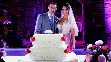来自 佛罗伦萨, 意大利 的摄像师 Gattotigre Destination Wedding Videography - A GLAMOROUS WEDDING VIDEO AT CASTELLO DI MODANELLA, SIENA - TUSCANY, wedding