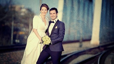 来自 布拉索夫, 罗马尼亚 的摄像师 Dragos  Badicu - Ruxandra & Adrian - Teaser, wedding