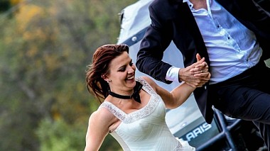 Videograf dad Cristian din București, România - Tutu si Simona, logodna