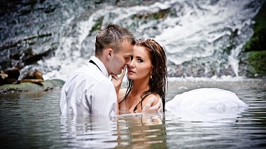 来自 登比察, 波兰 的摄像师 Marcin Kobos - Magda & Kamil, engagement, reporting, wedding