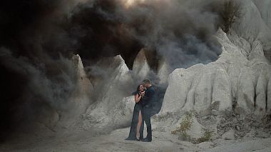 Видеограф Natalya Balan, Вознесенск, Украйна - Once upon a time in the smoke, engagement, wedding