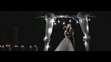 来自 卡马河畔切尔尼, 俄罗斯 的摄像师 Максим Лансков - Night, love and happiness, wedding