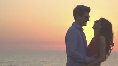 Βιντεογράφος Muybridge  Studio Labs από Φότζια, Ιταλία - Adam & Valeria || wedding trailer, engagement, wedding