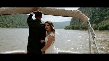 来自 布加勒斯特, 罗马尼亚 的摄像师 Cristian Vijulan - Wedding day - Bianca & Petrut, drone-video, event, wedding