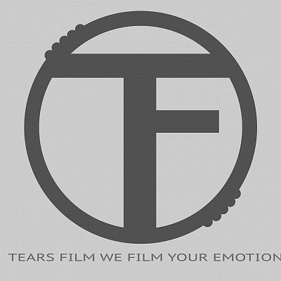 Videographer Tears Film