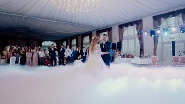 Videógrafo Darius Cornean de Oradea, Rumanía - I can be your hero baby / wedding dance, wedding