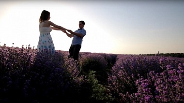 Відеограф Pavlin Penev, Варна, Болгарія - Love in the Lavender fields of Bulgaria, wedding