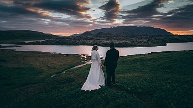 Βιντεογράφος JNS vision από Ρέικιαβικ, Ισλανδία - Iceland Summer Elopement, drone-video, event, wedding