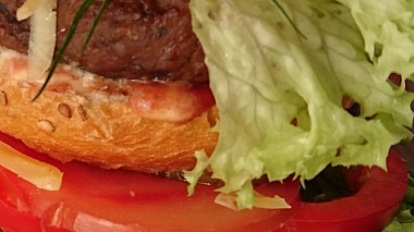 Videograf Ig Jenssen din Amsterdam, Olanda - Delicious hamburger, tasty video, reportaj, videoclip de instruire
