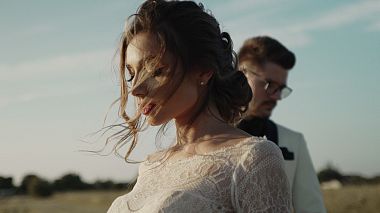Videographer Maru Films from Amsterdam, Pays-Bas - Wedding of Ionut and Veronica in Bucharest, wedding
