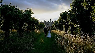 Videograf Steve Hood din Londra, Regatul Unit - Natasha & George :: Hengrave Hall Suffolk England, filmare cu drona, logodna, nunta