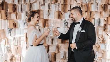 Videographer Alin Arsene from Brasov, Romania - DANA AND CALIN, wedding