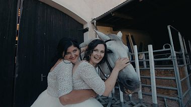 Prag, Çekya'dan Lubomir Zmolik kameraman - Karolína & Otília // Wedding clip, düğün
