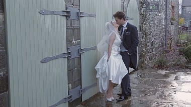 Видеограф Ronan Quinn, Дъблин, Ирландия - Winter Wonderland in Ballymagarvey Village - David and Tracy, wedding