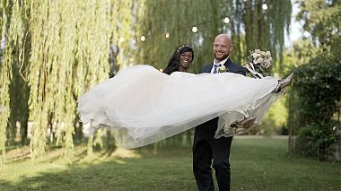 Видеограф WEDDING FILM, Парма, Италия - Matrimonio all'Americana, аэросъёмка, лавстори, репортаж, свадьба, событие