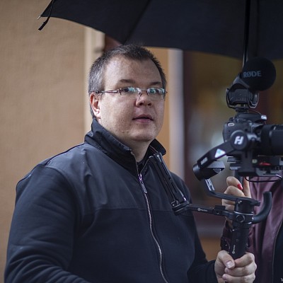 Video operator Adam Trzaskalski
