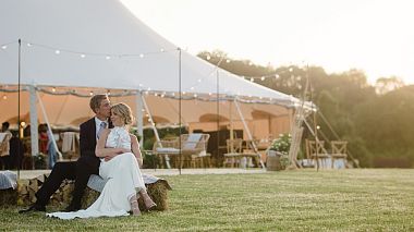 来自 伦敦, 英国 的摄像师 Juno Wedding Films - Suzie + Charlie - Wheatham Farm, Liss, wedding