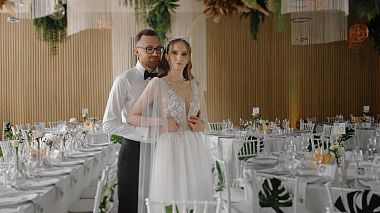 来自 博托沙尼, 罗马尼亚 的摄像师 Trocin Florin|Lulu Film - M&I - wedding day, drone-video, wedding