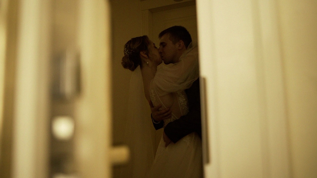 the story of a wedding