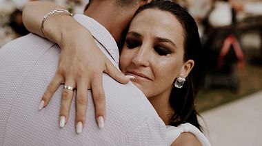 Filmowiec Michalis Merianos z Korfu, Grecja - NIKH & EMANNOUHL CORFU WEDDING, wedding