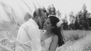 来自 圣克鲁斯-德特内里费, 西班牙 的摄像师 Michael Hernandez - HARESH + RONAK INDIAN WEDDING, drone-video, wedding