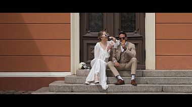 Filmowiec Denis Tomashevski z Kłajpeda, Litwa - Beautiful spring newlywed couple, wedding