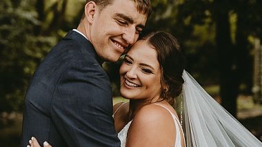 Filmowiec Vivi Stokes z Praga, Czechy - The Perfect Rainy Wedding Day, wedding