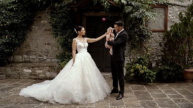 Videógrafo Constantinos Nikolopoulos de Ioannina, Grécia - Tania & Charis / Wedding & Christening trailer, baby, wedding