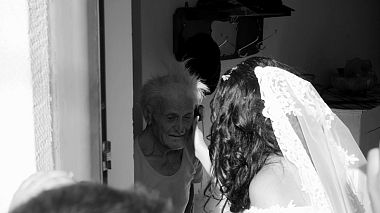 Videógrafo Panagiotis Taxiarchis Magnisalis de El Pireo, Grecia - Marianthi & Michalis, engagement, erotic, event, wedding