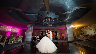 来自 巴克乌, 罗马尼亚 的摄像师 Ciprian Babusanu - Oana & Bogdan, wedding