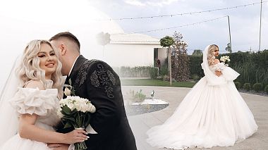 Βιντεογράφος Victor Mihaescu από Κραϊόβα, Ρουμανία - Rebecca + Alin, wedding