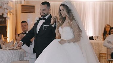 Видеограф Blagoy Valchev, София, Болгария - Lora & Atanas Wedding trailer, свадьба