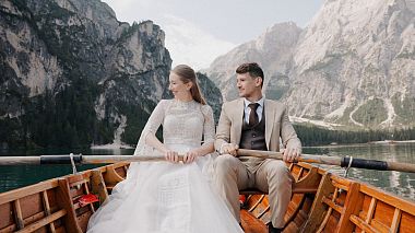 来自 加拉茨, 罗马尼亚 的摄像师 Adelin Crin - Love in Dolomites, wedding