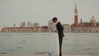 Видеограф Fabio Ghirardello, Виченца, Италия - Elopement in Venice, drone-video, engagement, wedding