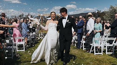 Видеограф DION CARIO FILMS, Сидней, Австралия - Epic two-day Garden Wedding - Kangaroo Valley NSW, аэросъёмка, свадьба, юмор