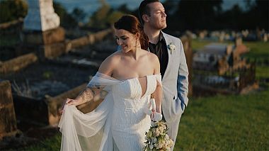 Videógrafo DION CARIO FILMS de Sydney, Austrália - A Gerringong Wedding Elopement Film  - Paul & Olivia, drone-video, event, wedding