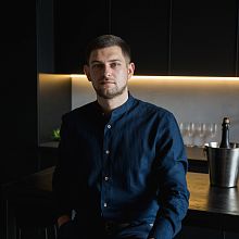 Videographer Oleksandr Diachenko