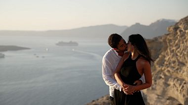 Videografo Dimitris Nioras da Santorini, Grecia - Romantic Wedding Proposal in Santorini, engagement