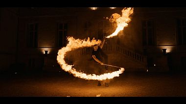 Videograf Lucile Bossé din Angers, Franţa - Spectacle de feu au château de Vair - Compagnie CHK1 (jongleur de feu et pyrotechnie), eveniment, filmare cu drona, publicitate, video corporativ
