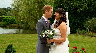 Videógrafo Shepperson  Wedding Films de Cambridge, Reino Unido - Amy + Chris // Smeetham Hall Barn, wedding