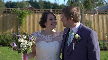 Βιντεογράφος Shepperson  Wedding Films από Κέιμπριτζ, Ηνωμένο Βασίλειο - Jenny + Tom // Applewood Hall, Banham, wedding