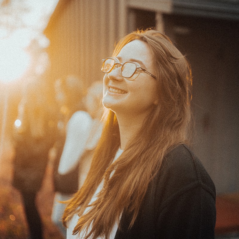 Videographer Diana Zarachowicz