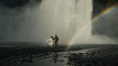 Βιντεογράφος Mark Vodak από Πράγα, Τσεχία - Iceland Elopement at Seljalandsfoss, drone-video, wedding