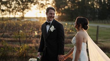 来自 悉尼, 澳大利亚 的摄像师 Lovereel - Laura​ + Shane​​​ Short Film // Peterson House​ // ​Hunter Valley​ Wedding Videography, wedding
