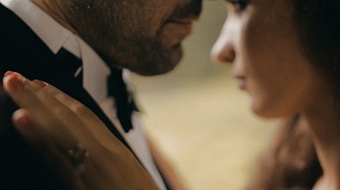 Видеограф Alex Militaru, Питешти, Румыния - Roxana and Octavian - Wedding day film, аэросъёмка, лавстори, свадьба